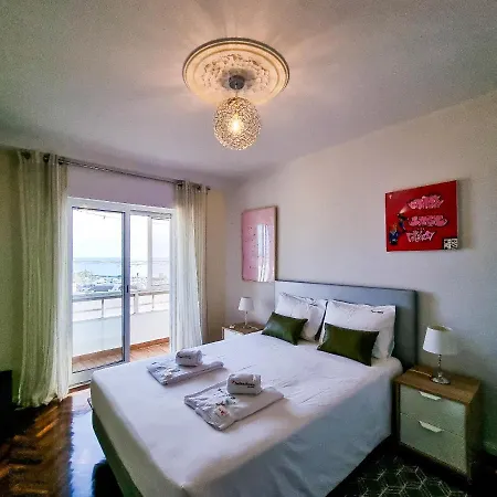 דירה Flh Family Flat With Balcony