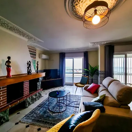 דירה Flh Family Flat With Balcony