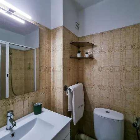 דירה Flh Family Flat With Balcony *