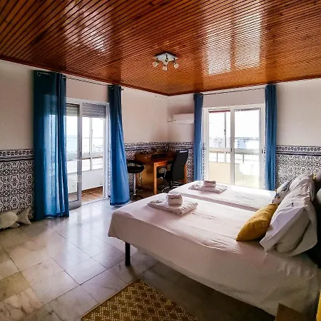 Flh Family Flat With Balcony Apartment