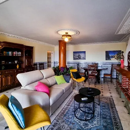 Flh Family Flat With Balcony *